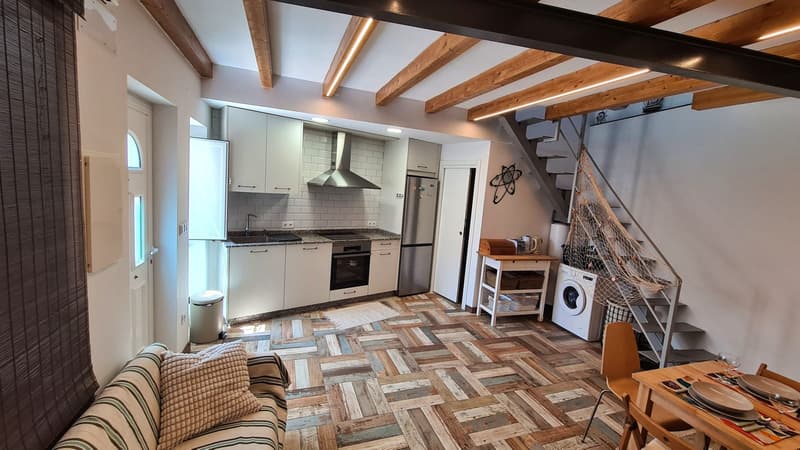 Salón comedor de la casa rural, detalle